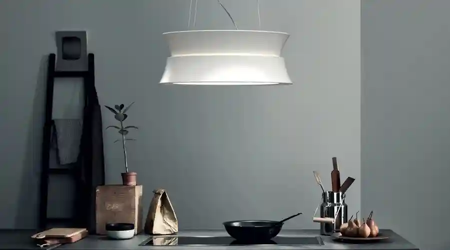 Une hotte au-dessus de votre table de salle à manger ???